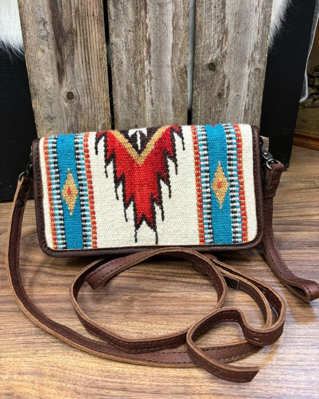 American Darling Saddle Blanket Crossbody Wallet ADBG585F