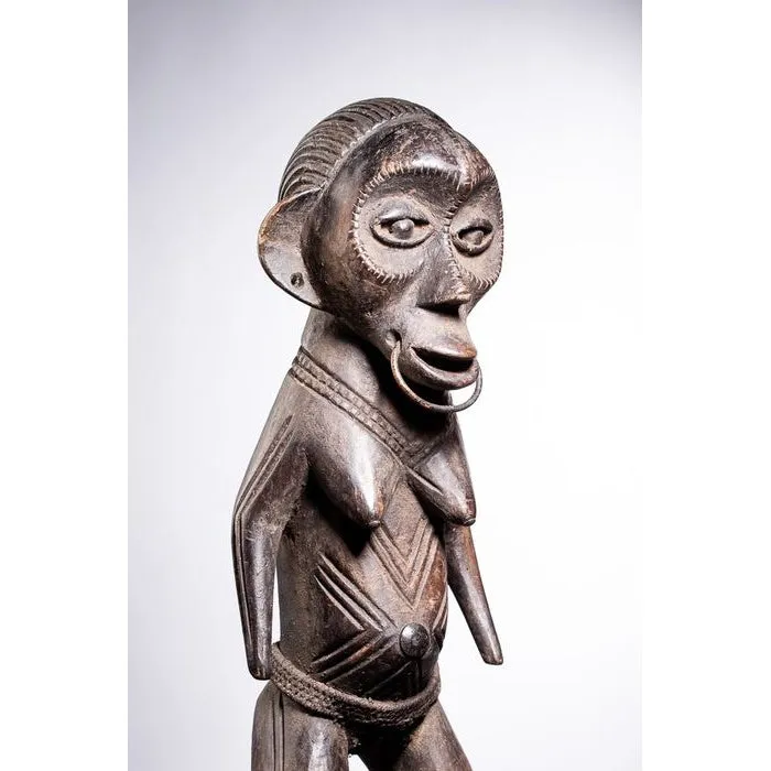 Ngbaka Female Figure, Congo #157